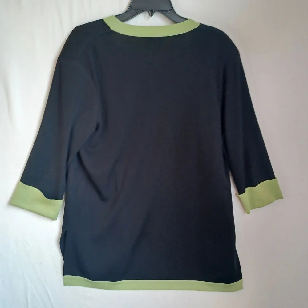 Misook exclusively open